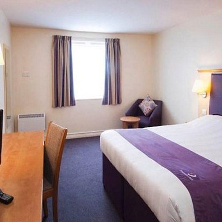 Premier Inn Newport Wales Buitenkant foto